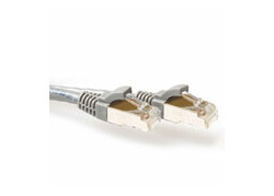 ACT Grijze 1 meter SFTP CAT6A patchkabel snagless met RJ45 connectoren