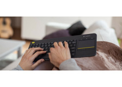 BE KB Logitech K400 Touch Plus Zwart draadloos Retail