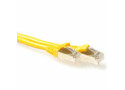 ACT Gele 0,5 meter SFTP CAT6A patchkabel snagless met RJ45 connectoren