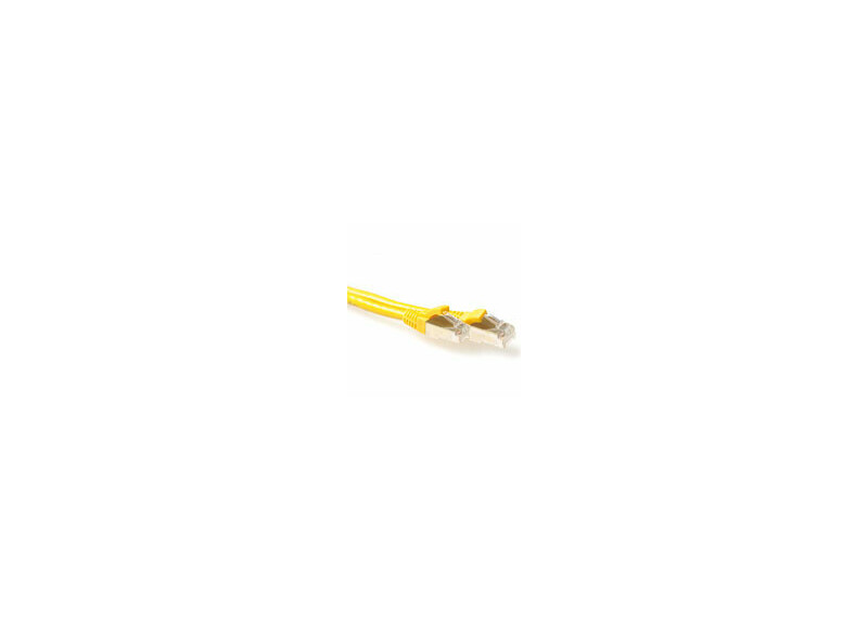 ACT Gele 0,5 meter SFTP CAT6A patchkabel snagless met RJ45 connectoren