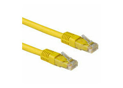 ACT Gele 0,5 meter LSZH U/UTP CAT6A patchkabel met RJ45 connectoren