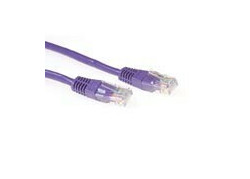 ACT Paarse 1 meter U/UTP CAT5E patchkabel met RJ45 connectoren