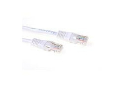 ACT Witte 0,5 meter U/UTP CAT5E patchkabel met RJ45 connectoren