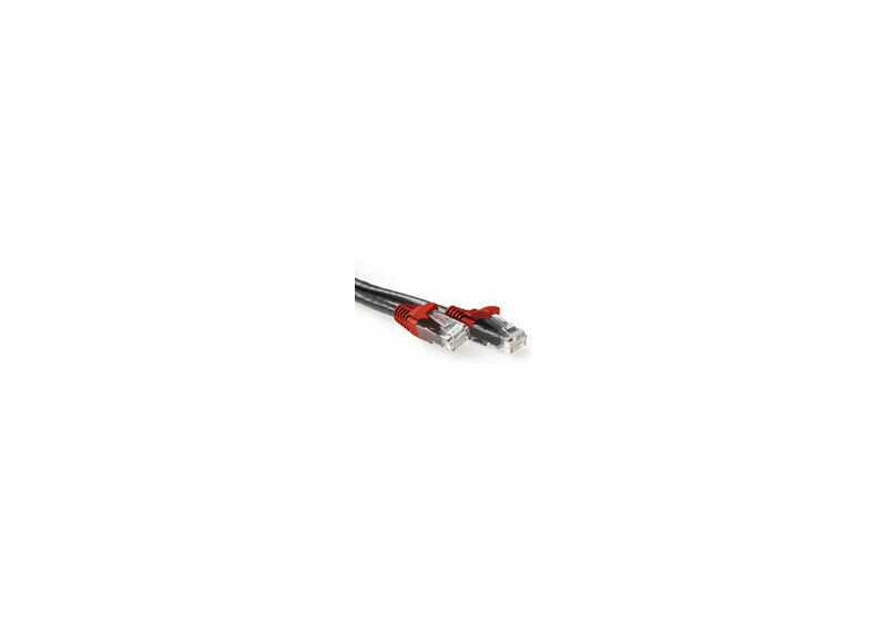 ACT Zwarte 0,50 meter U/UTP CAT6A patchkabel cross met RJ45 connectoren