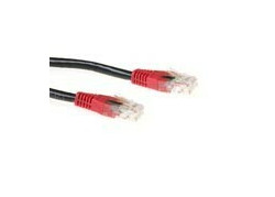 ACT Zwarte 1 meter U/UTP CAT6 patchkabel cross met RJ45 connectoren