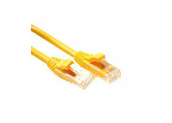 ACT Gele 0,5 meter U/UTP CAT5E patchkabel component level met RJ45 connectoren