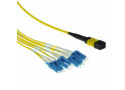 ACT 1 meter Singlemode 9/125 OS2 fanout patchkabel 1 X MTP female - 4 X LC duplex 8 vezels