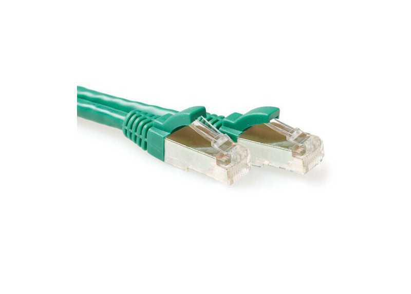 ACT Groene 0,5 meter LSZH SFTP CAT6A patchkabel snagless met RJ45 connectoren