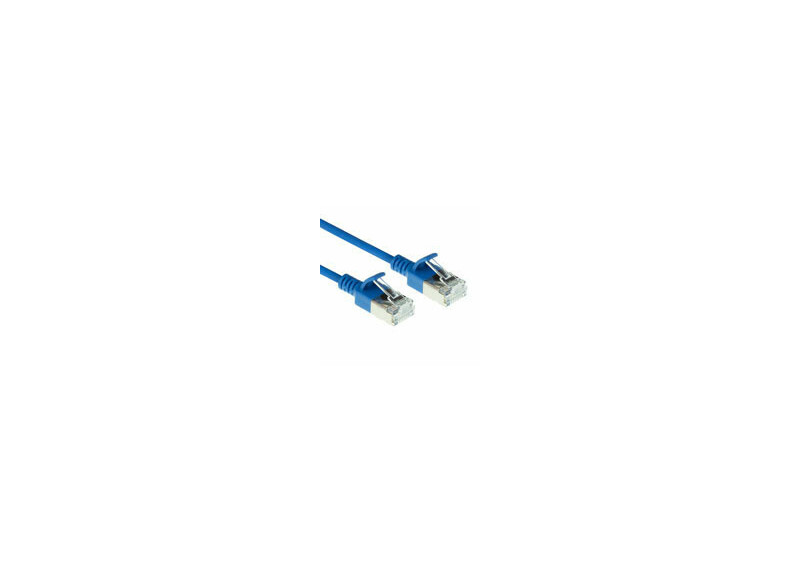 ACT Blauwe 0,5 meter LSZH U/FTP CAT6A datacenter slimline patchkabel snagless met RJ45 connectoren