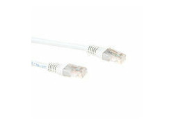 ACT Witte 0,5 meter LSZH U/UTP CAT6 patchkabel met RJ45 connectoren