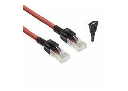 ACT Rode 1 meter U/UTP CAT6A LSZH vergrendelbare patchkabel snagless met RJ45 connectoren