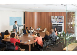 Logitech Rally Ultra-HD ConferenceCam video conferencing systeem 10 persoon/personen Ethernet LAN Videovergaderingssysteem voor 